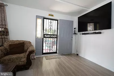 188 E Essex Avenue, Lansdowne, PA 19050 - Photo 2