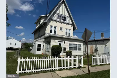 310 Sycamore Avenue, Folsom, PA 19033 - Photo 2