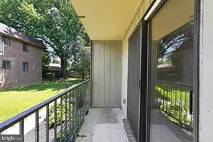 828 Putnam Blvd, Wallingford, PA 19086 - Photo 2