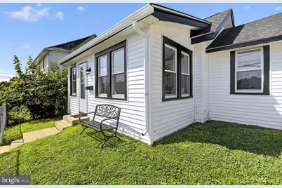 908 Price Street, Marcus Hook, PA 19061 - Photo 4