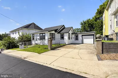 908 Price Street, Marcus Hook, PA 19061 - Photo 2