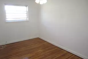 355 Hampden Rd, Upper Darby, PA 19082 - Photo 16