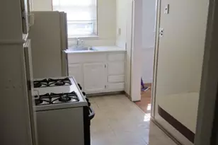 355 Hampden Rd, Upper Darby, PA 19082 - Photo 8
