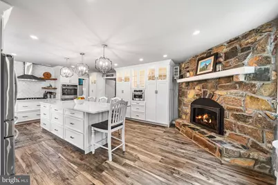 112 Hunt Valley Circle, Newtown Square, PA 19312 - Photo 18