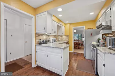 921 Putnam Boulevard #113, Wallingford, PA 19086 - Photo 6