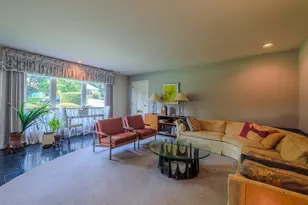 1727 Green Valley Rd, Havertown, PA 19083 - Photo 14