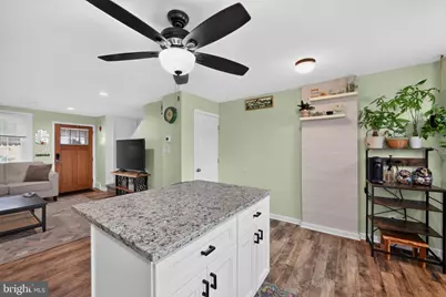 64 W Berkley Avenue, Clifton Heights, PA 19018 - Photo 8