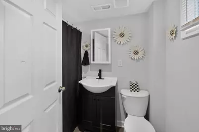 64 W Berkley Avenue, Clifton Heights, PA 19018 - Photo 20