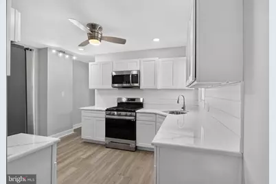 21 W 9th Street, Marcus Hook, PA 19061 - Photo 8