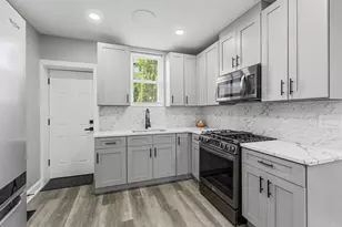 1226 W 9th St, Chester, PA 19013 - Photo 10