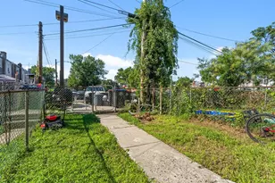 1226 W 9th St, Chester, PA 19013 - Photo 24