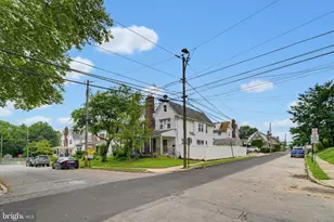 1210 Hollywood Ave, Havertown, PA 19083 - Photo 34