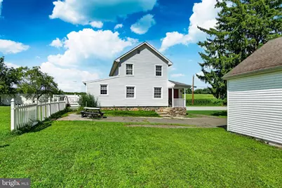 1140 N Middletown Road, Media, PA 19063 - Photo 2