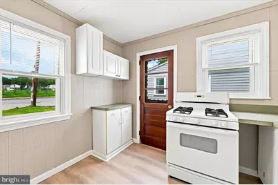 1020 2nd Avenue, Prospect Park, PA 19076 - Photo 6