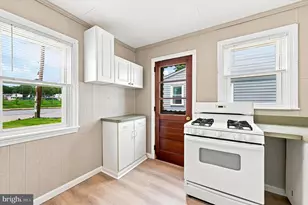 1020 2nd Ave, Prospect Park, PA 19076 - Photo 6