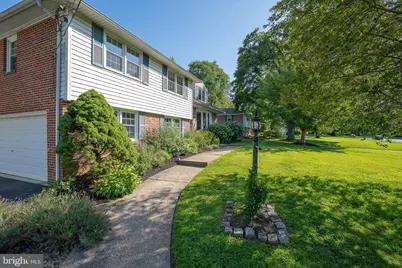 37 Meadows Lane, Haverford, PA 19041 - Photo 2