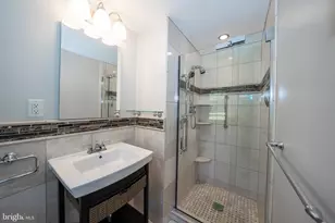 37 Meadows Ln, Haverford, PA 19041 - Photo 14