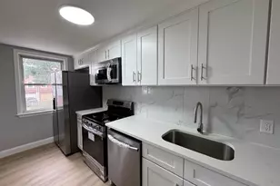 1123 Tremont Dr, Glenolden, PA 19036 - Photo 2