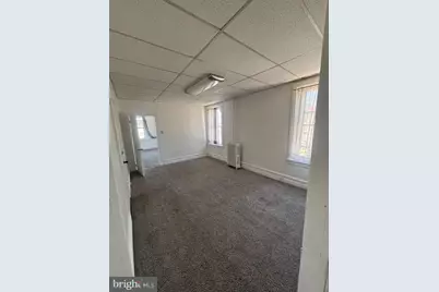 923 Hyatt Street, Chester, PA 19013 - Photo 6