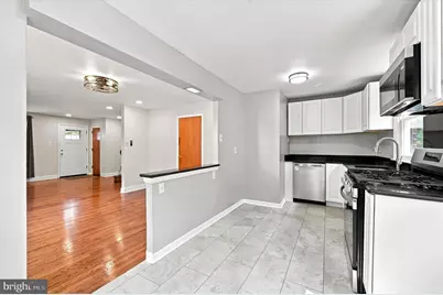 327 Greenwood Road, Sharon Hill, PA 19079 - Photo 6
