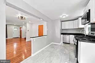 327 Greenwood Rd, Sharon Hill, PA 19079 - Photo 6