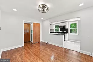 327 Greenwood Rd, Sharon Hill, PA 19079 - Photo 10
