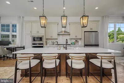 300 Squire Drive, Newtown Square, PA 19073 - Photo 8