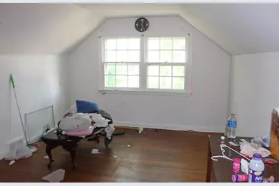 135 E Greenwood Avenue, Lansdowne, PA 19050 - Photo 24