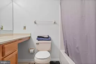 400 Derry Dr, Aston, PA 19014 - Photo 18