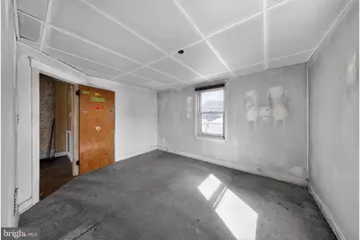 908 E 16th Street, Chester, PA 19013 - Photo 22