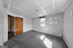 908 E 16th St, Chester, PA 19013 - Photo 22