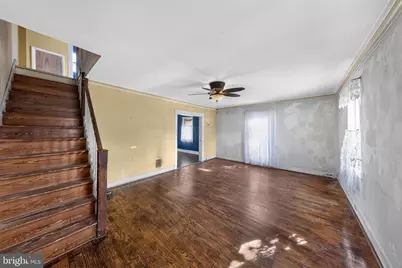 908 E 16th Street, Chester, PA 19013 - Photo 4