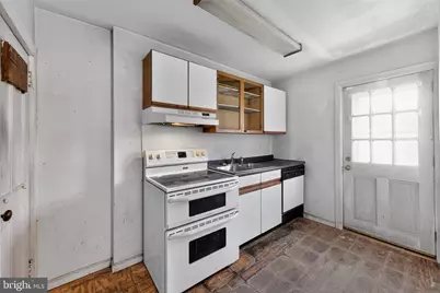 908 E 16th Street, Chester, PA 19013 - Photo 10