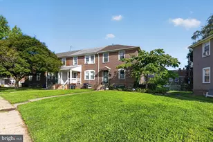 908 E 16th St, Chester, PA 19013 - Photo 2