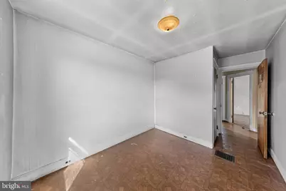 908 E 16th Street, Chester, PA 19013 - Photo 14