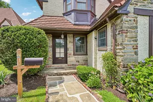 12 Windsor Cir, Springfield, PA 19064 - Photo 2
