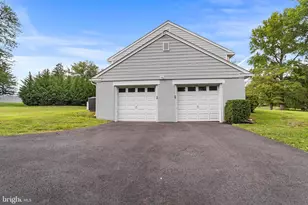 381 Steeplechase Rd, Media, PA 19063 - Photo 32