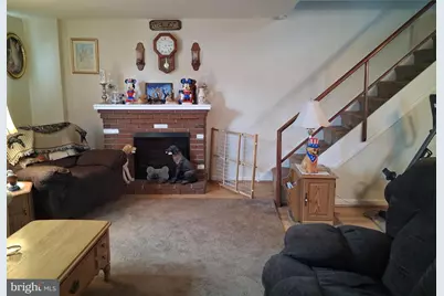 145 Crum Creek Drive, Woodlyn, PA 19094 - Photo 4