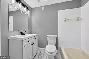 902 Taylor Dr, Folcroft, PA 19032 - Photo 30