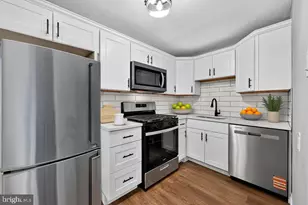 902 Taylor Dr, Folcroft, PA 19032 - Photo 18