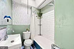 344 N 10th St, Darby, PA 19023 - Photo 12