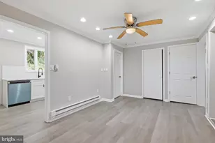 808 Maple Ln, Aston, PA 19014 - Photo 4