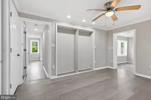 808 Maple Ln, Aston, PA 19014 - Photo 8