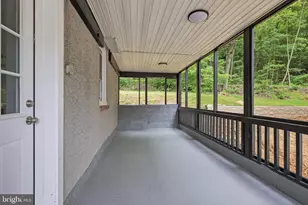 808 Maple Ln, Aston, PA 19014 - Photo 26