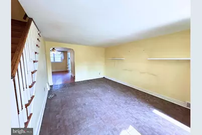 415 Seven Oaks Drive, Clifton Heights, PA 19018 - Photo 4