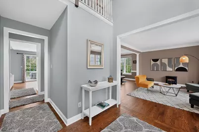 218 Hillsboro Mills Lane, Wallingford, PA 19086 - Photo 4