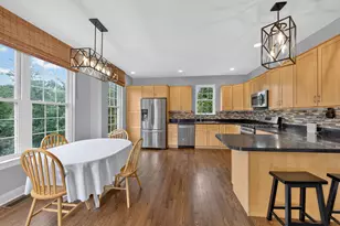 218 Hillsboro Mills Ln, Wallingford, PA 19086 - Photo 10