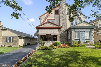 145 Hastings Avenue, Havertown, PA 19083 - Photo 2