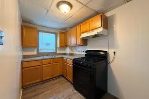 916 Butler St, Chester, PA 19013 - Photo 4