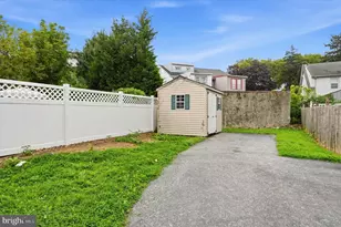 122 Wilson Ave, Havertown, PA 19083 - Photo 2